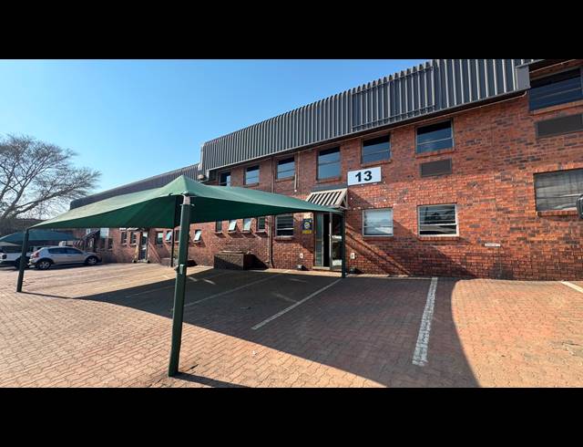 294M² WAREHOUSE TO LET IN EASTGATE